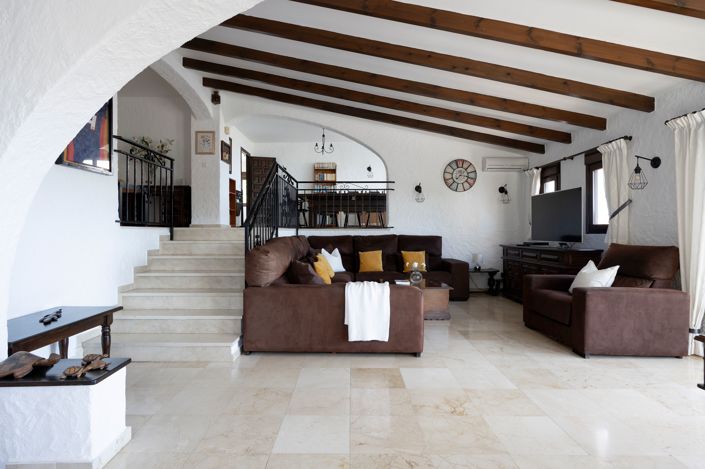 Image No.3-6 Bed Villa for sale