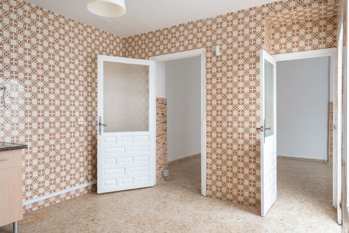 Image No.5-3 Bed House for sale