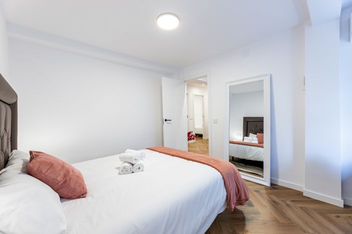 Image No.7-3 Bed Apartment for sale