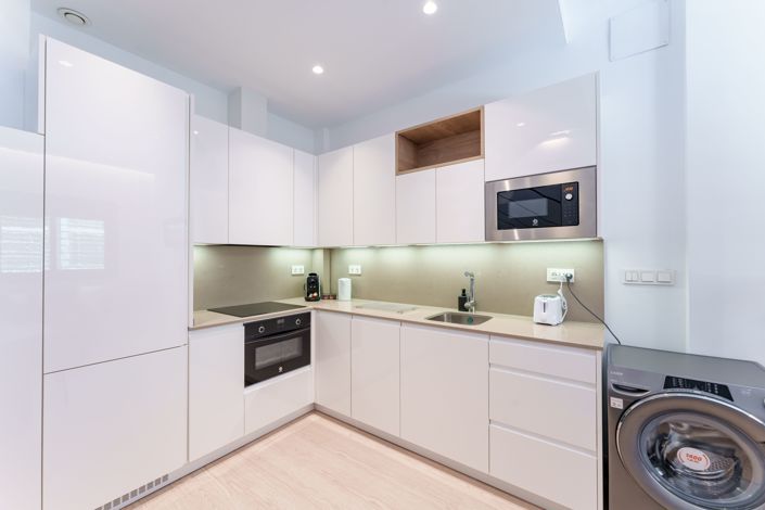 Image No.11-3 Bed Townhouse for sale