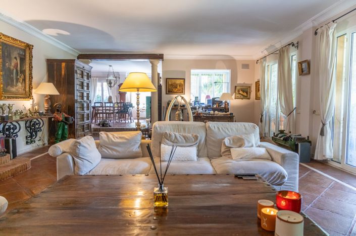 Image No.9-4 Bed Villa for sale