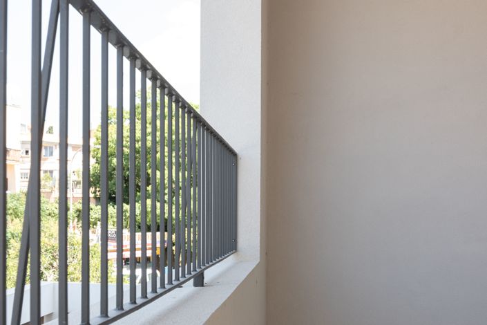 Image No.21-2 Bed Apartment for sale