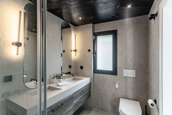 Image No.29-4 Bed House for sale