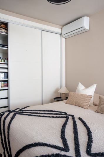 Image No.18-2 Bed Townhouse for sale