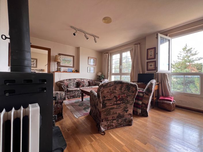 Image No.7-3 Bed Apartment for sale