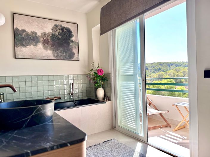 Image No.21-1 Bed Apartment for sale