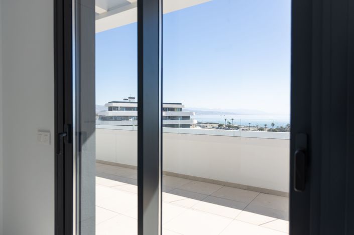 Image No.20-3 Bed Penthouse for sale