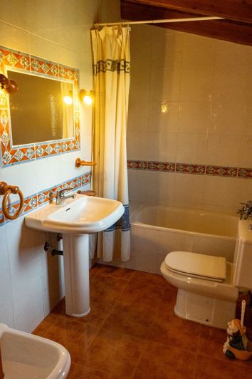 Image No.26-4 Bed Villa for sale