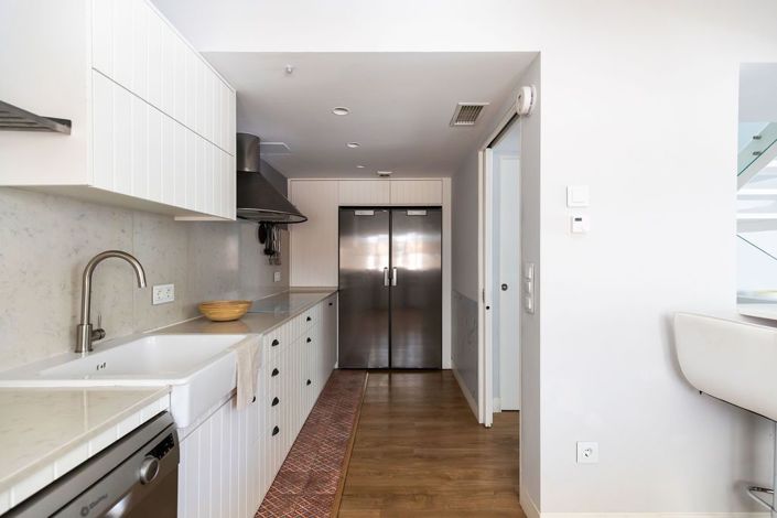 Image No.13-4 Bed House for sale