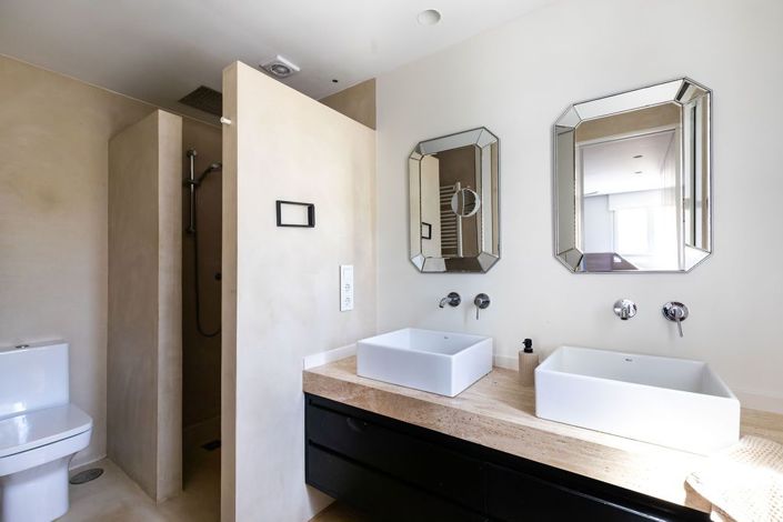 Image No.20-4 Bed House for sale