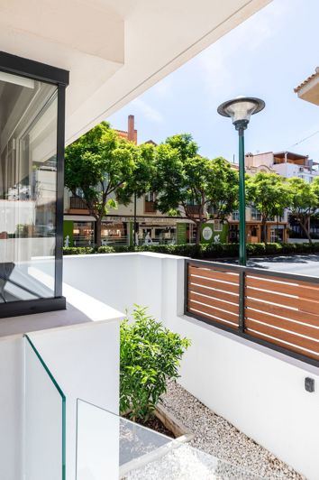 Image No.29-4 Bed House for sale