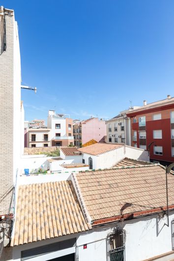 Image No.21-2 Bed Apartment for sale