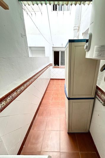 Image No.24-3 Bed Apartment for sale