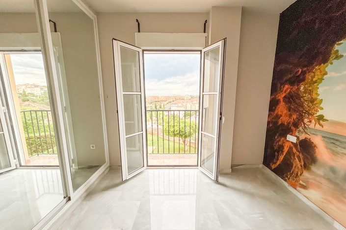 Image No.13-1 Bed Apartment for sale