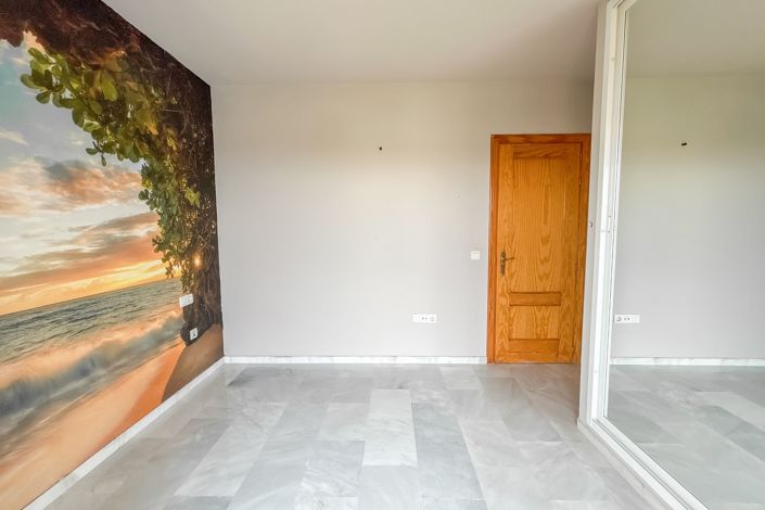 Image No.14-1 Bed Apartment for sale