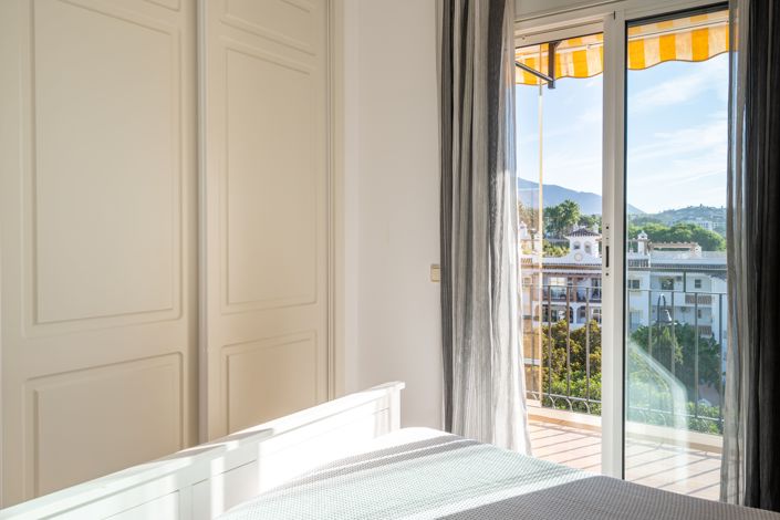 Image No.12-2 Bed Apartment for sale