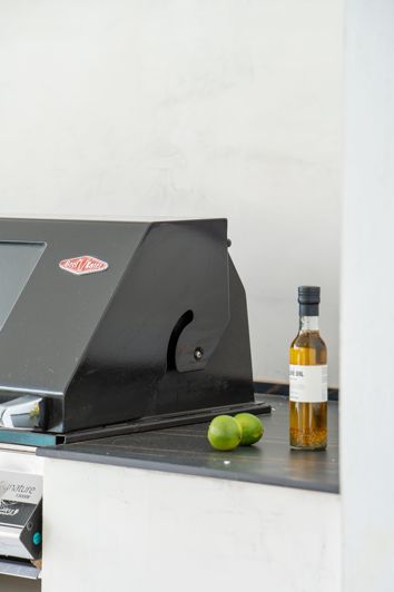 Image No.24-3 Bed Apartment for sale