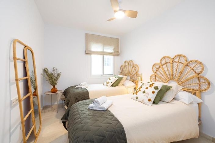 Image No.13-4 Bed Apartment for sale