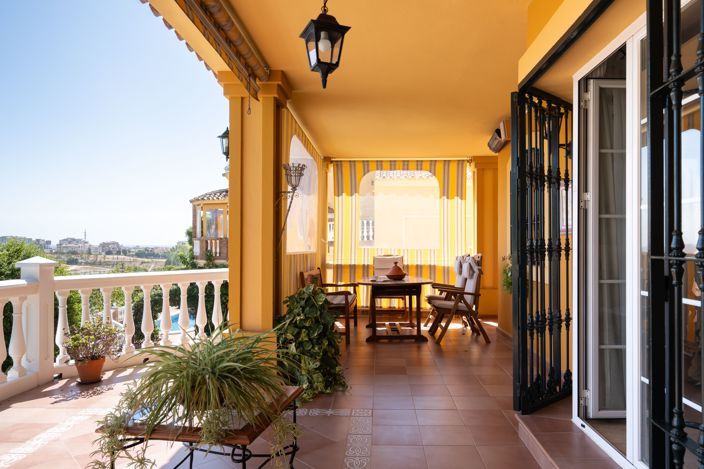 Image No.17-5 Bed Villa for sale