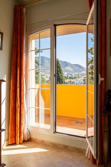 Image No.23-5 Bed Villa for sale