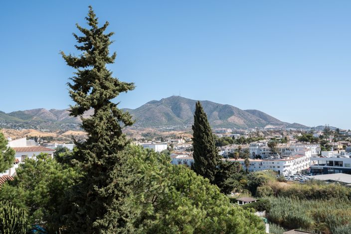 Image No.25-5 Bed Villa for sale