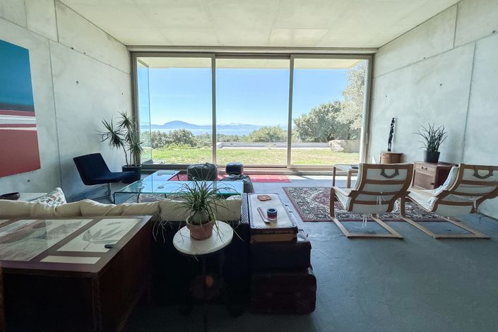 Image No.5-Villa for sale