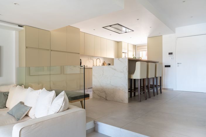 Image No.14-3 Bed Townhouse for sale