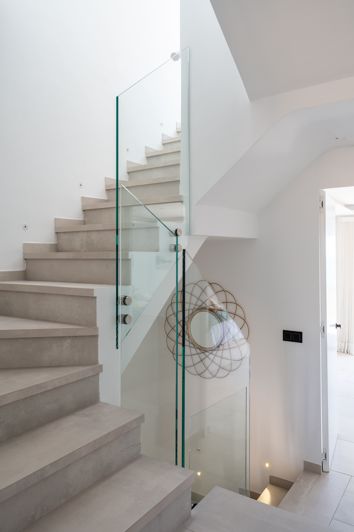 Image No.19-3 Bed Townhouse for sale