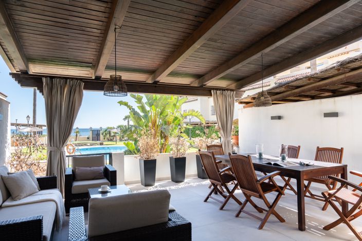 Image No.24-3 Bed Townhouse for sale