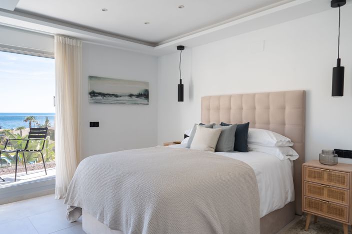 Image No.26-3 Bed Townhouse for sale