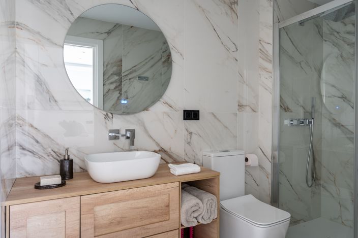 Image No.28-3 Bed Townhouse for sale