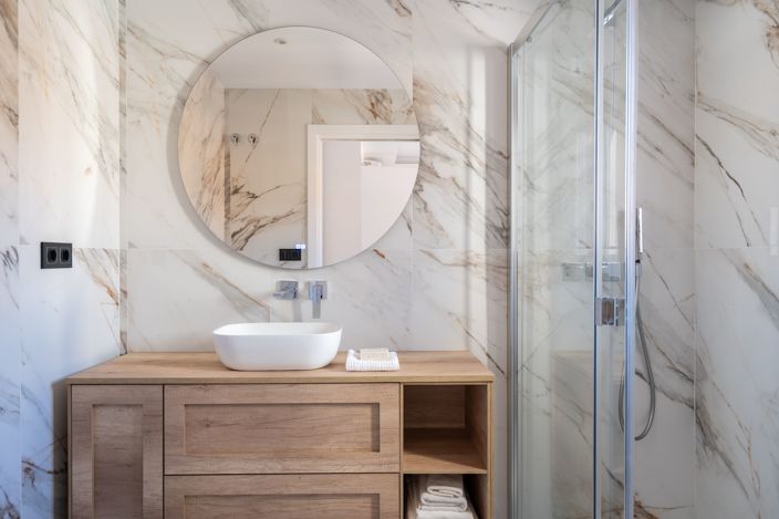 Image No.29-3 Bed Townhouse for sale