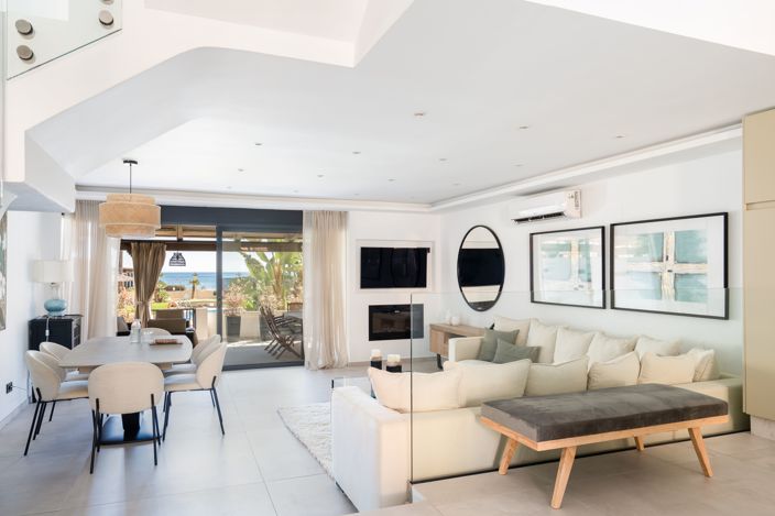 Image No.4-3 Bed Townhouse for sale