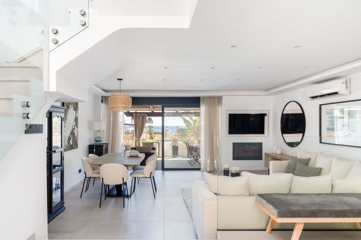 Image No.5-3 Bed Townhouse for sale