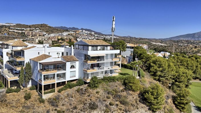 Image No.27-3 Bed Apartment for sale