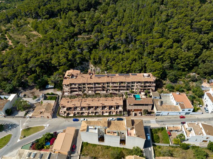 Image No.12-2 Bed Apartment for sale