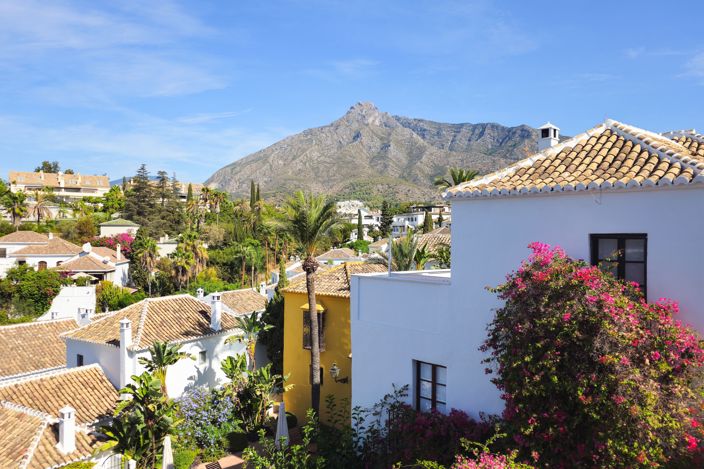 Image No.21-2 Bed Townhouse for sale