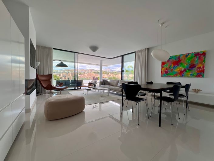 Image No.13-3 Bed Apartment for sale