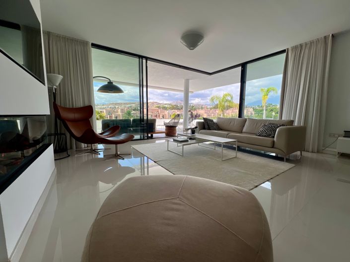 Image No.23-3 Bed Apartment for sale