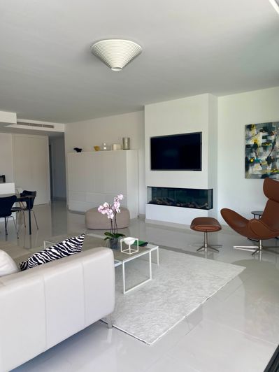 Image No.4-3 Bed Apartment for sale