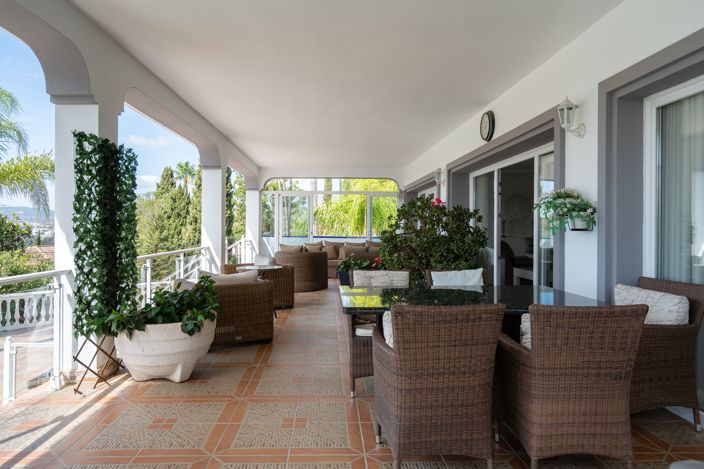 Image No.9-7 Bed Villa for sale