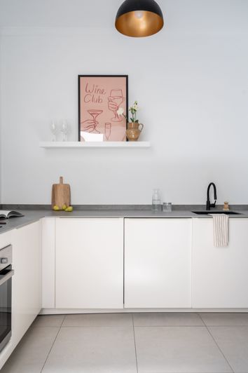 Image No.18-2 Bed Apartment for sale