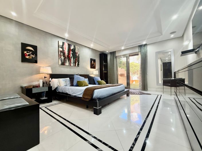 Image No.11-2 Bed Apartment for sale