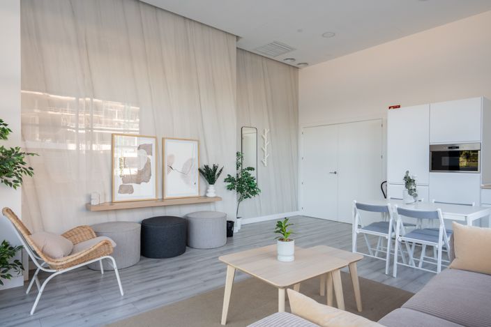 Image No.19-2 Bed Apartment for sale