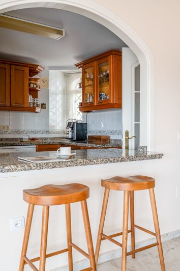 Image No.8-5 Bed Townhouse for sale