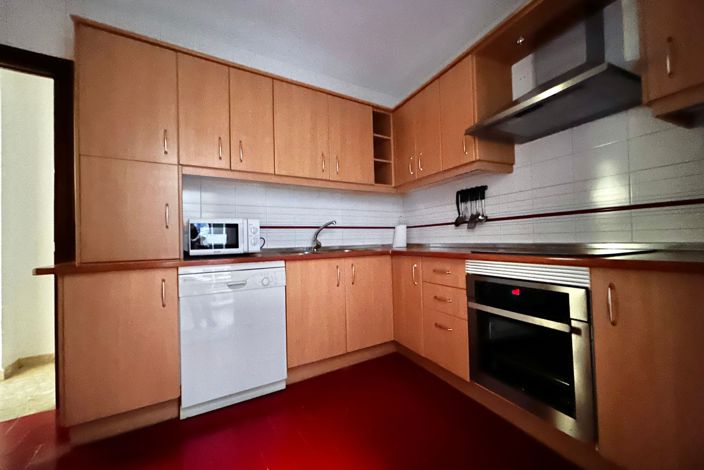 Image No.23-4 Bed Apartment for sale