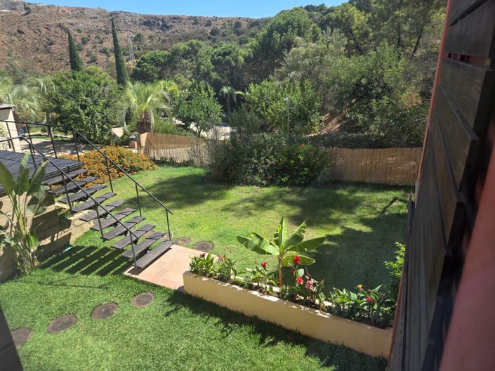 Image No.21-Villa for sale