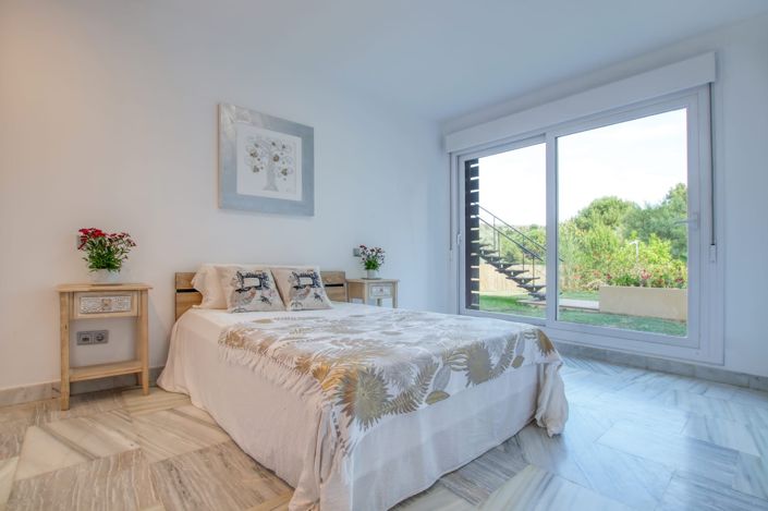 Image No.7-Villa for sale