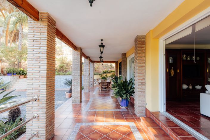 Image No.12-5 Bed Villa for sale