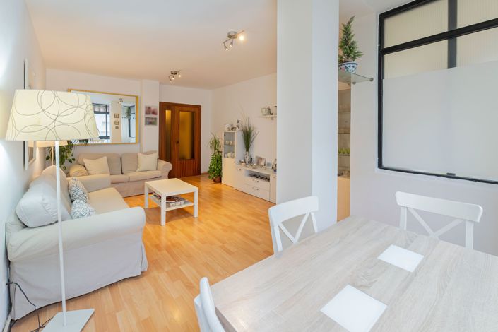 Image No.10-3 Bed Apartment for sale